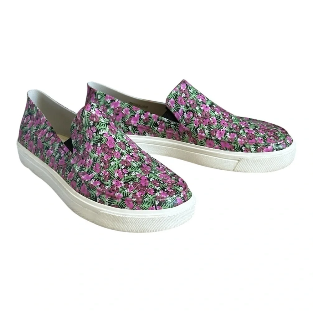 Crocs Slip On Sneakers 10 Pink & Green Floral Print Citaline Roka Comfort Shoes